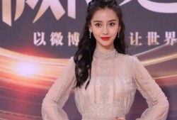 杨颖爆料最新动态图片,揭秘女神日常瞬间！